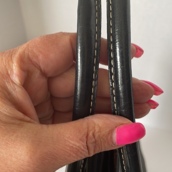 Authentic Burberry Handbag Nova Check. - Picture 10 of 17